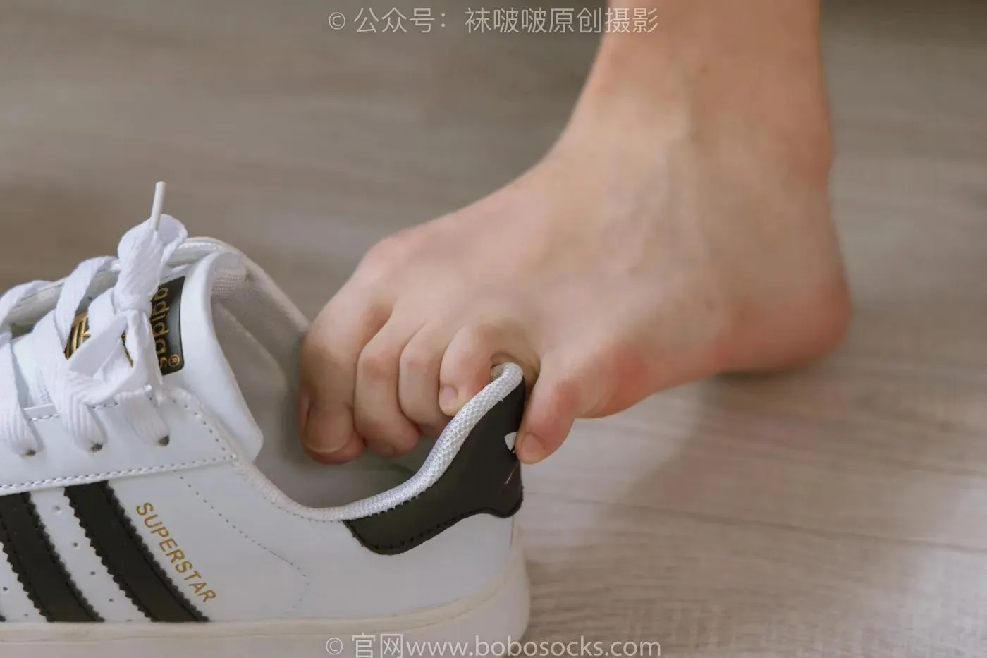 [BoBoSocks袜啵啵]NO.189 小甜豆-贝壳头板鞋、白棉袜、裸足 [169P]插图5